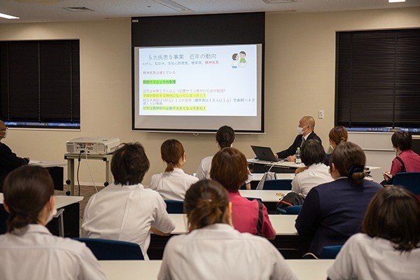 若年患者に関する勉強会を開催しました