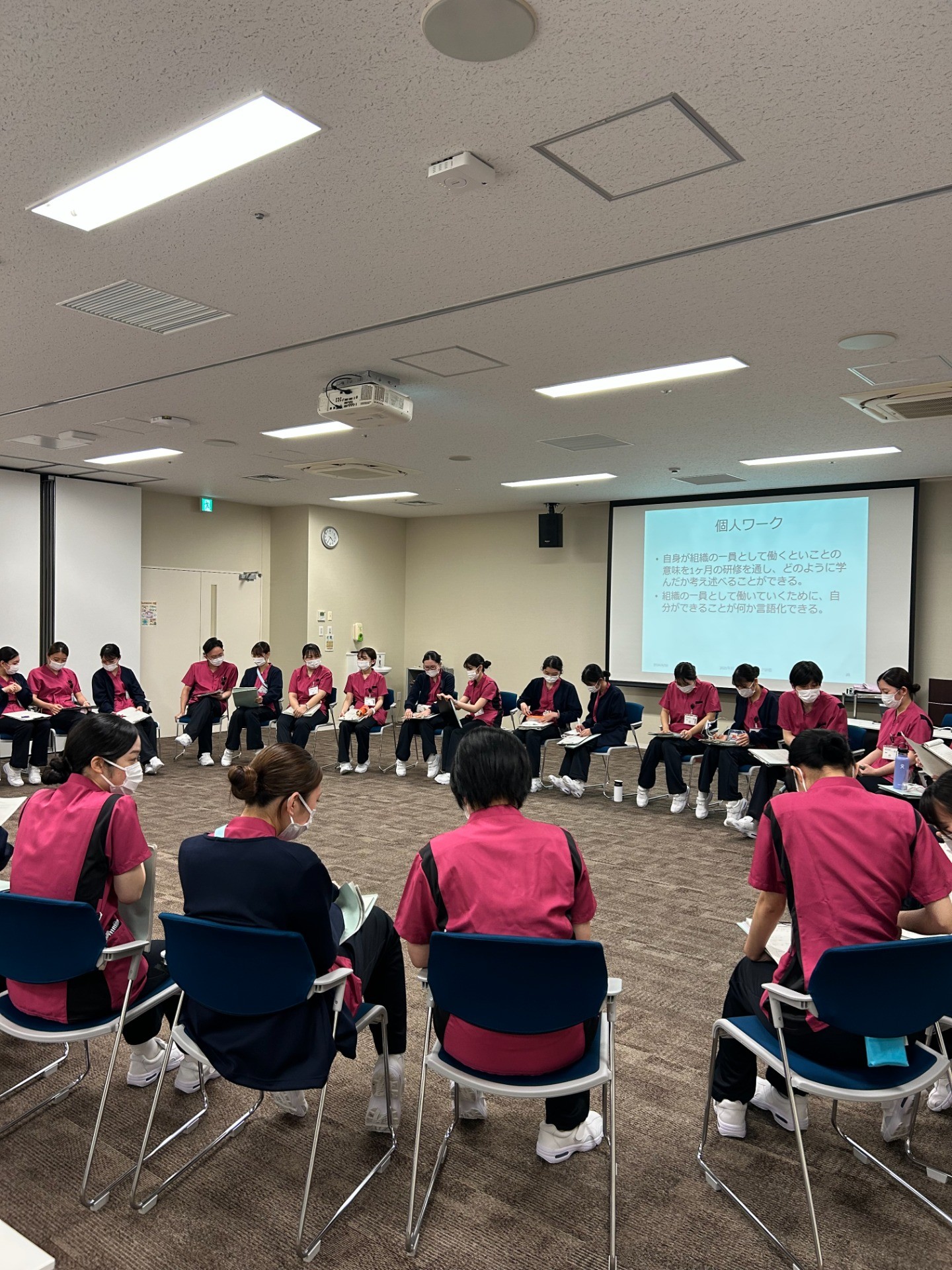 4月の新採用研修が無事に終了できました